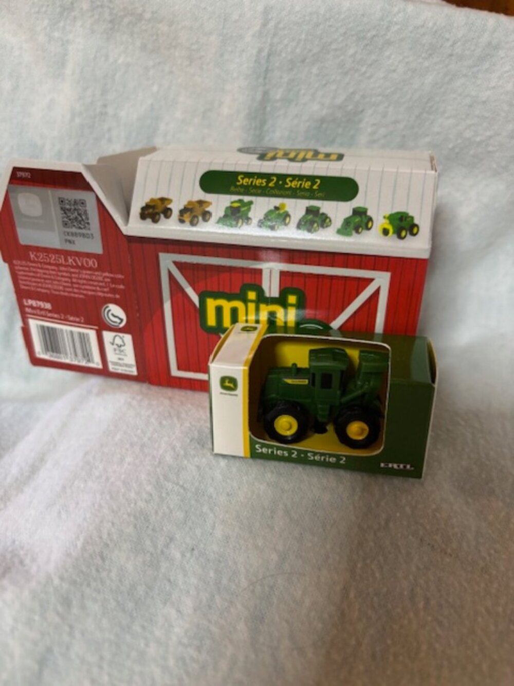 John Deere ERTL Mini Blind Box Tractor Series 2
